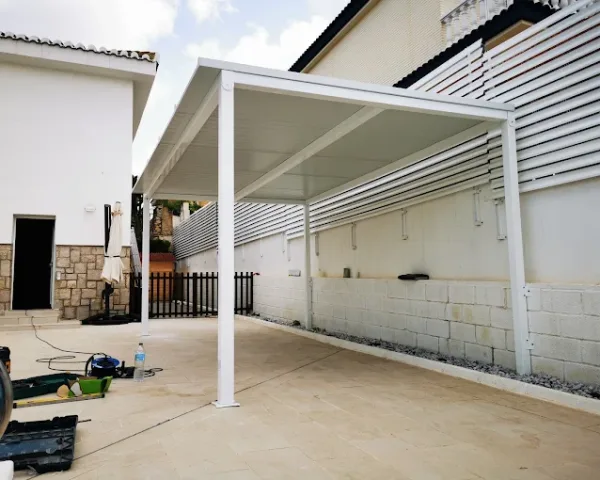 Toldo puesto por d.metal.